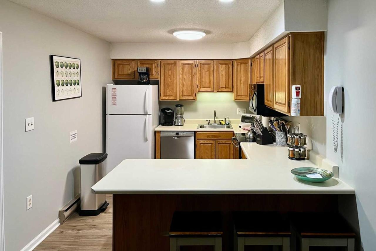 Lincoln Condo With Views, Pool, Hot Tub And Balcony! Exterior foto